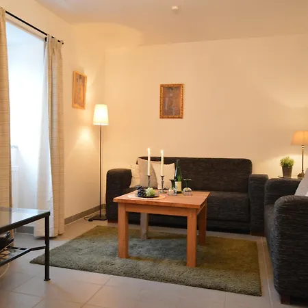 A Modern By The River Mosel Apartmán Moselkern