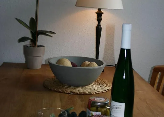 Apartamento A Modern By The River Mosel *