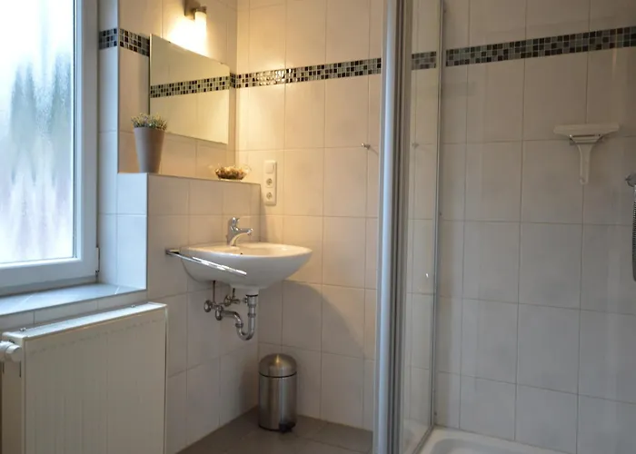 A Modern By The River Mosel Moselkern