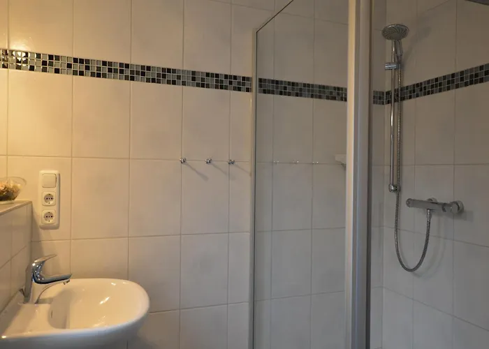 A Modern By The River Mosel Apartamento