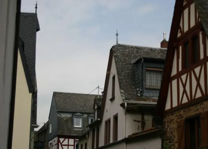 Apartamento A Modern By The River Mosel