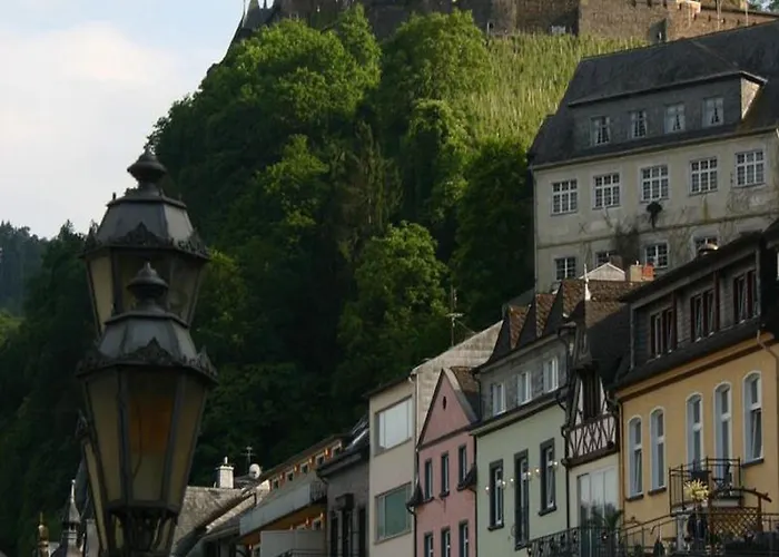 A Modern By The River Mosel